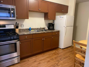 Spacious Updated 1 Bedroom Apartment